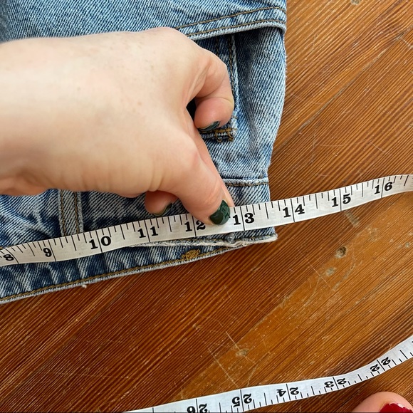 Brandy Melville Jean Skirt - Picture 5 of 7